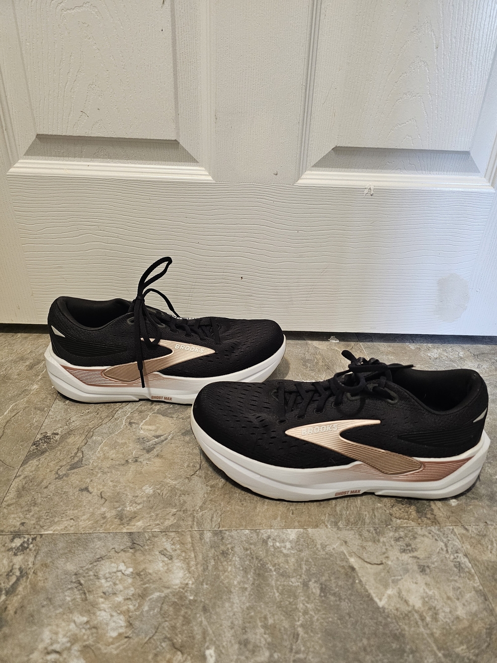 Brooks Ghost Max 3 Women’s Black Running Shoes with Rose Gold Accent - 10 Wide